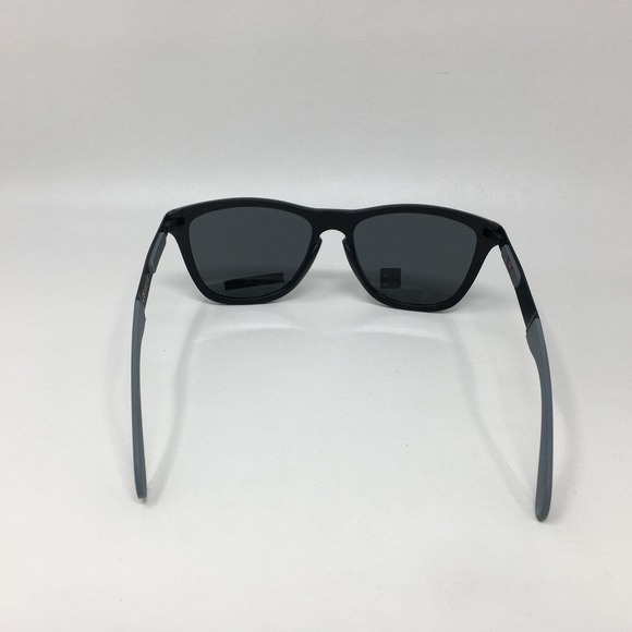 Oakley Frogskins OO9428 Men's Sunglasses, Matte Black/Prizm Grey - Picture 7 of 12